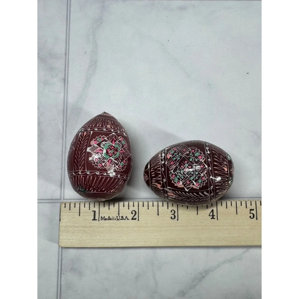 Hand Painted Wooden Easter Egg Set 3 Eggs and Display Plate Burgundy Folk Art